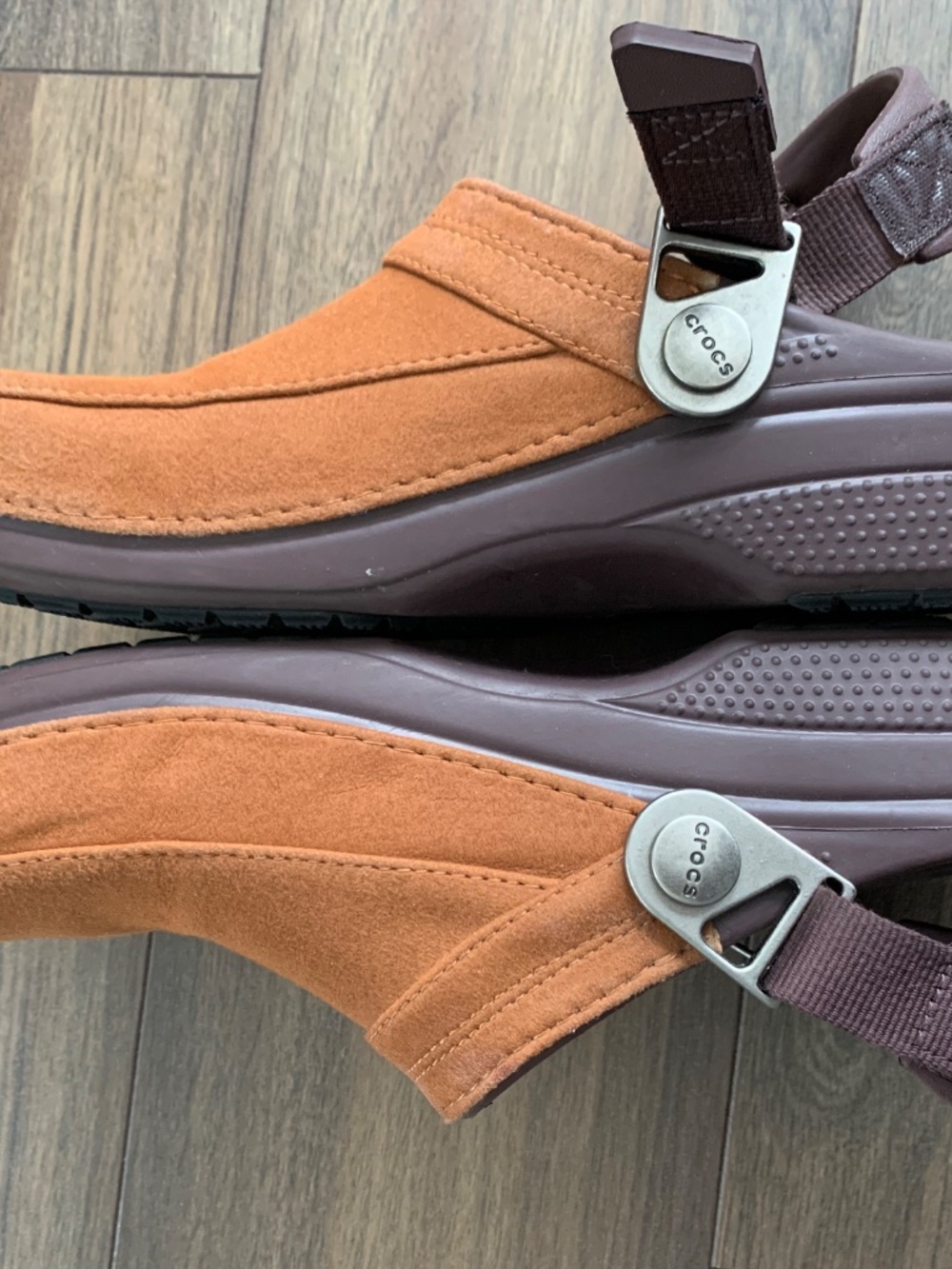 Crocs Museum of Peace and Quiet Classic Clogs Size M7 W9 Ginger/brown color - Picture 9 of 10